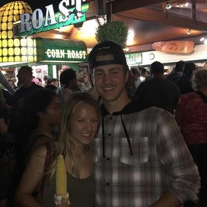 Meet your Posher, Carson